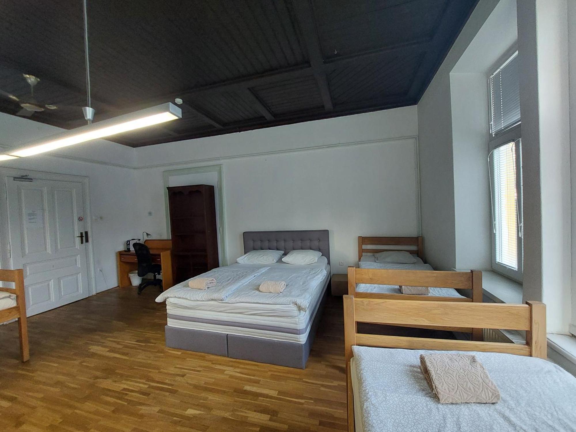 Privatunterkunft Vv - City Center