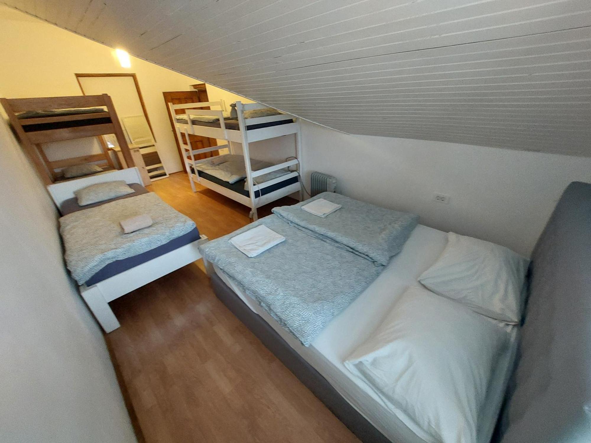 Privatunterkunft Vv - City Center *
